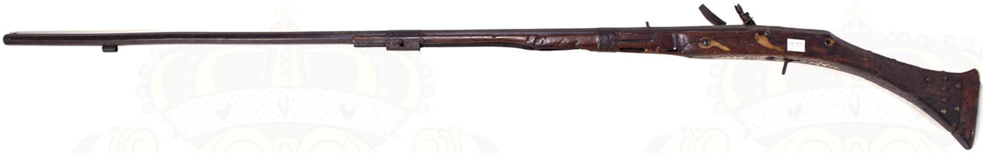 STEINSCHLOSS-GEWEHR, nordafrikanischer Raum, etw. 2. H. 19. Jhd., 8-eckiger Lauf, Kal. 13 mm, - Bild 3 aus 3