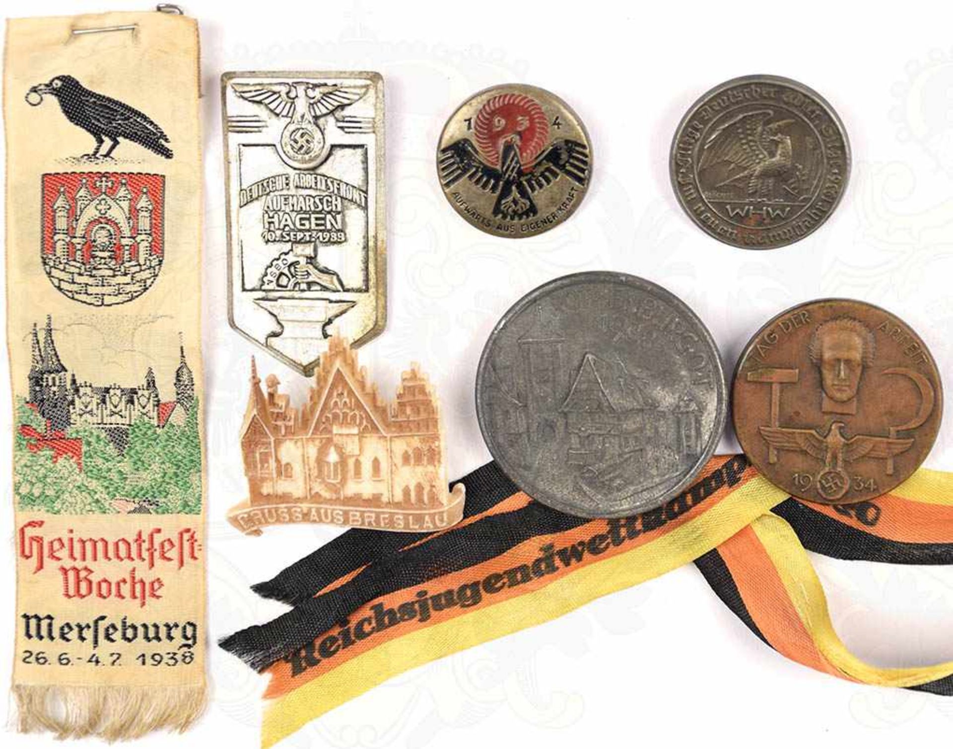 KONVOLUT ABZEICHEN: Reichsjugendwettkämpfe 1930 Munster; DAF-Aufmarsch Hagen 1933; 1. Mai 1934;