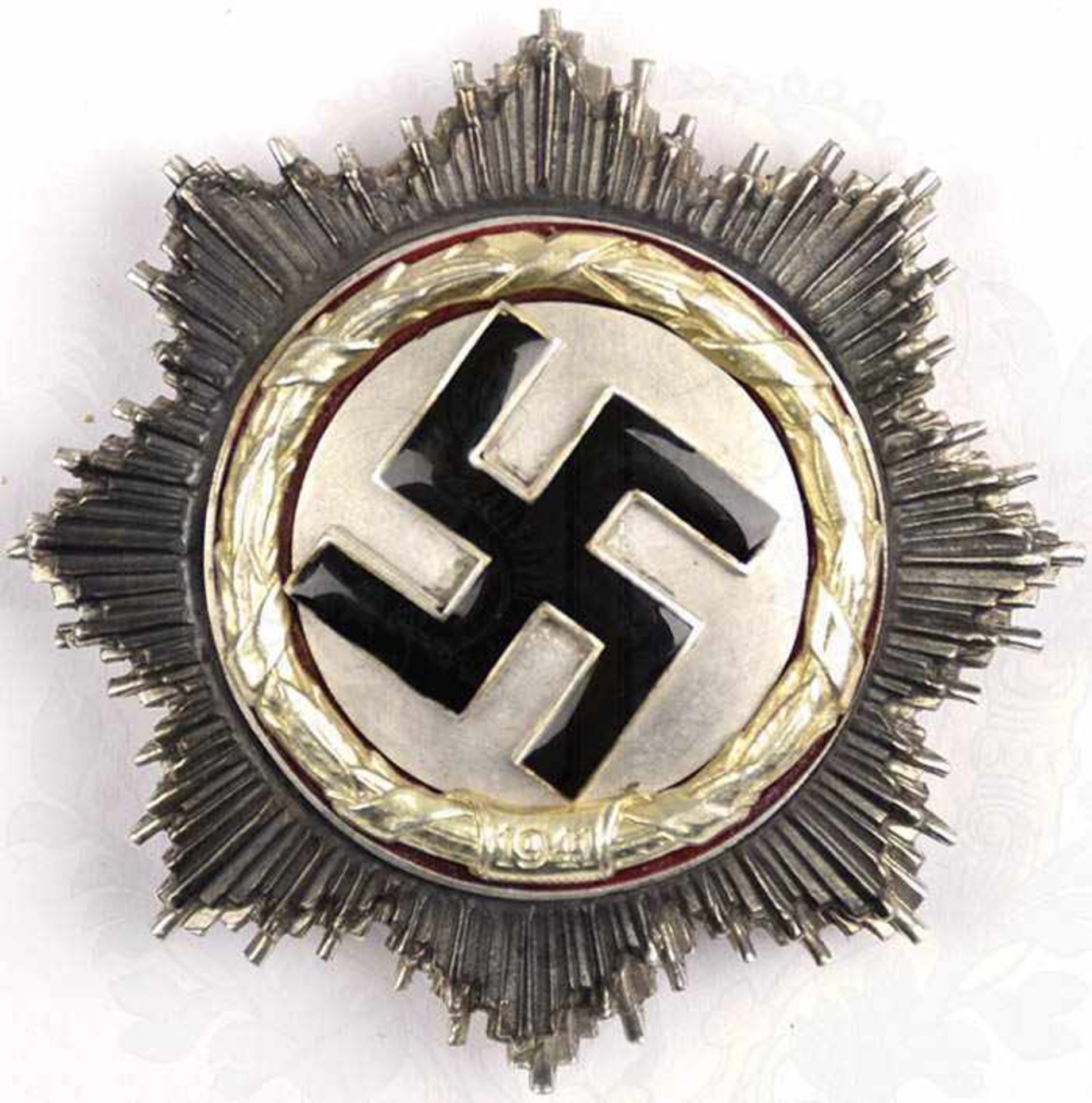 DEUTSCHES KREUZ IN SILBER, Weißmetall/verslb./teilemailliert, mehrteilige Fertigung, 4 Vollnieten,