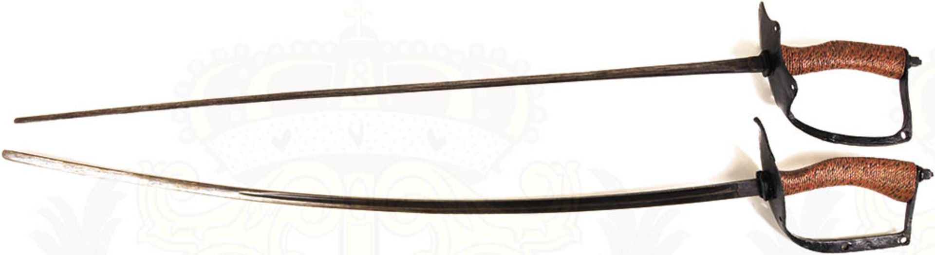 2 SCHLÄGER: Degen, linsenförm. Klinge, L. 87 cm, undtl. Herst. Zeichen (WKC ?); Säbel, einschneidige