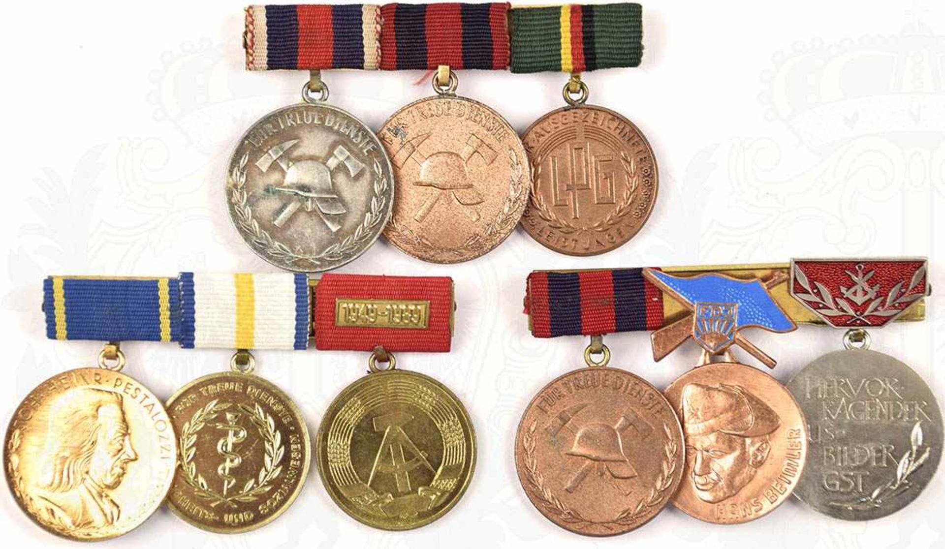 3 ORDENSSPANGEN DDR, jew. 3-teilig, dabei: TD-Med. Feuerwehr Silber u. Bronze, Hans-Beimler- u.