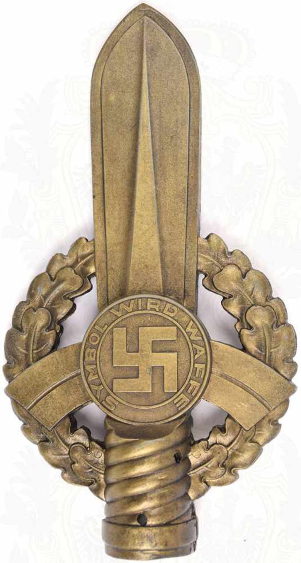 FAHNENSPITZE, schwarzes Bakelit, bronzefarben beschichtet, Schwert im Eichen-Kranz, relief. EK