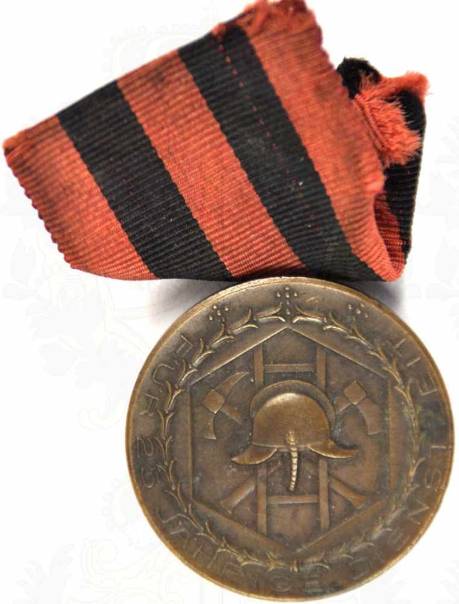 FEUERWEHR-EHRENZEICHEN FREISTAAT WÜRTTEMBERG, Medaille f. 25 Jahre, 1919-1936, Bronze, am Bandstück