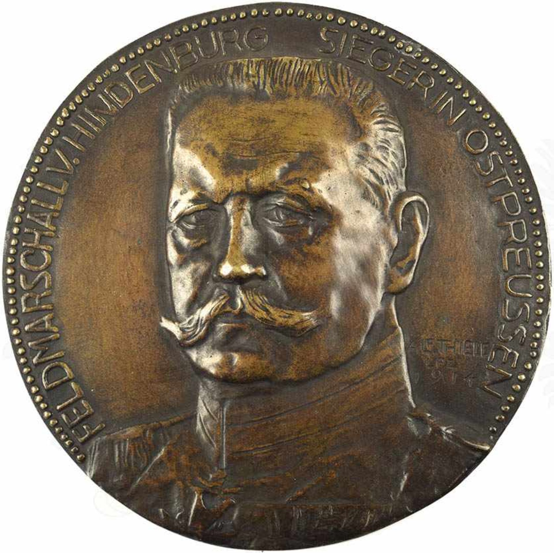 WANDRELIEF, Bronze, bez. „Feldmarschall v. Hindenburg Sieger in Ostpreußen“, m. Halbportrait,