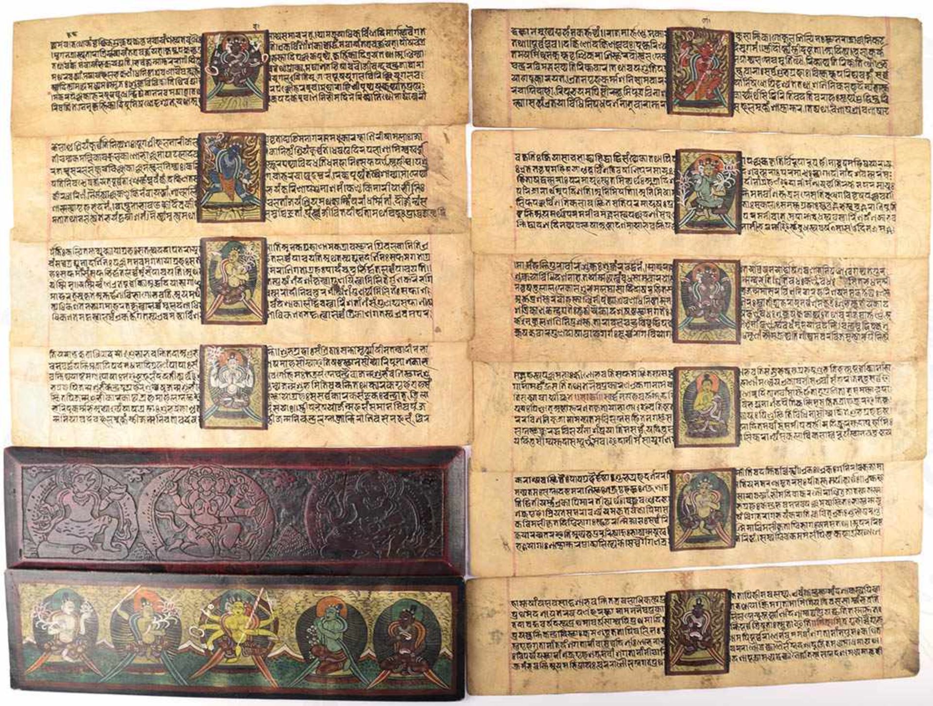 GEBETSBUCH, 10 Blatt beids. mit indischen Schriftzeichen in Tinte beschrieben, jedes Blatt mit 1