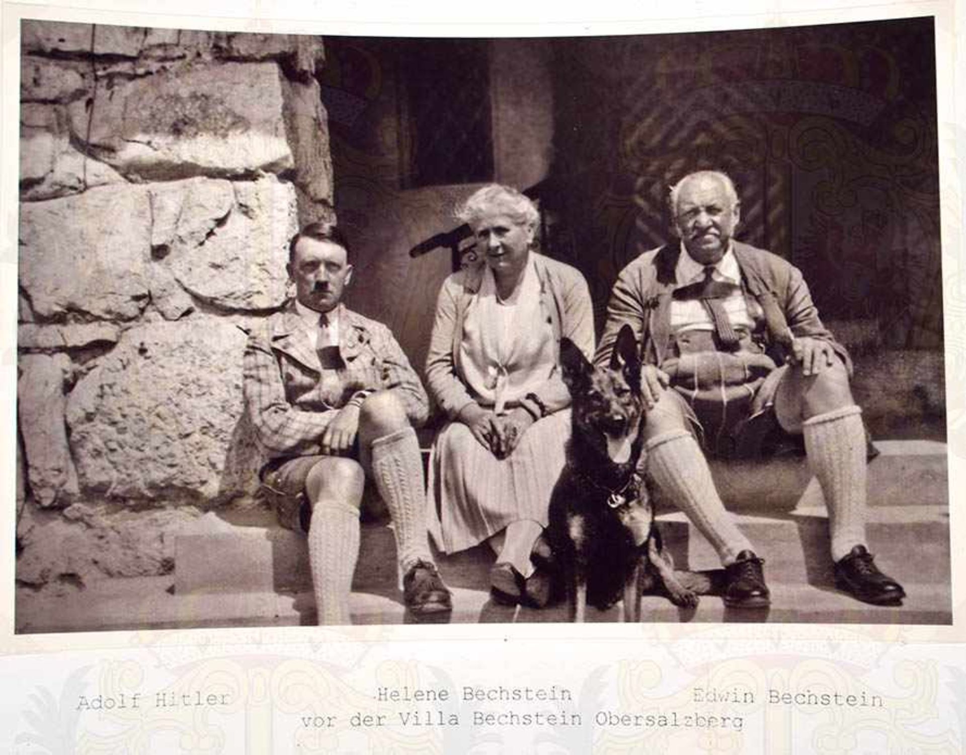 AQUARELL VON ADOLF HITLER (BRAUNAU 1889 - BERLIN 1945), aus dem Besitz der Familie Bechstein, - Bild 5 aus 13