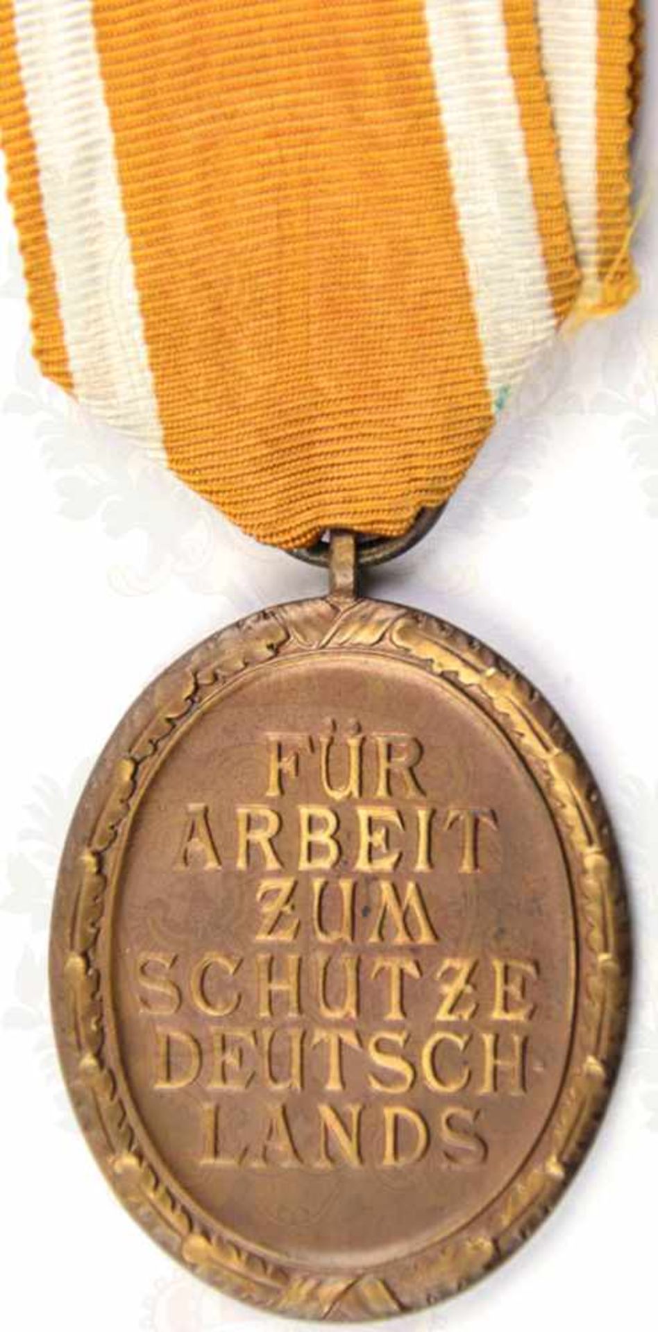 NACHLAß EINES OBERFELDWEBELS, Dt. Schutzwall-Ehrenzeichen, Bronze, am Band, m. VU u. - Bild 3 aus 3