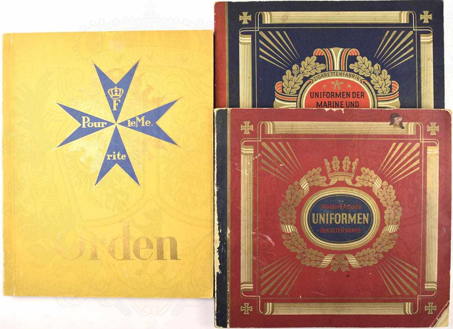 3 ALBEN, kpl., „Uniformen der Alten Marine“; „Uniformen der Marine und Schutztruppen“; „Orden“,