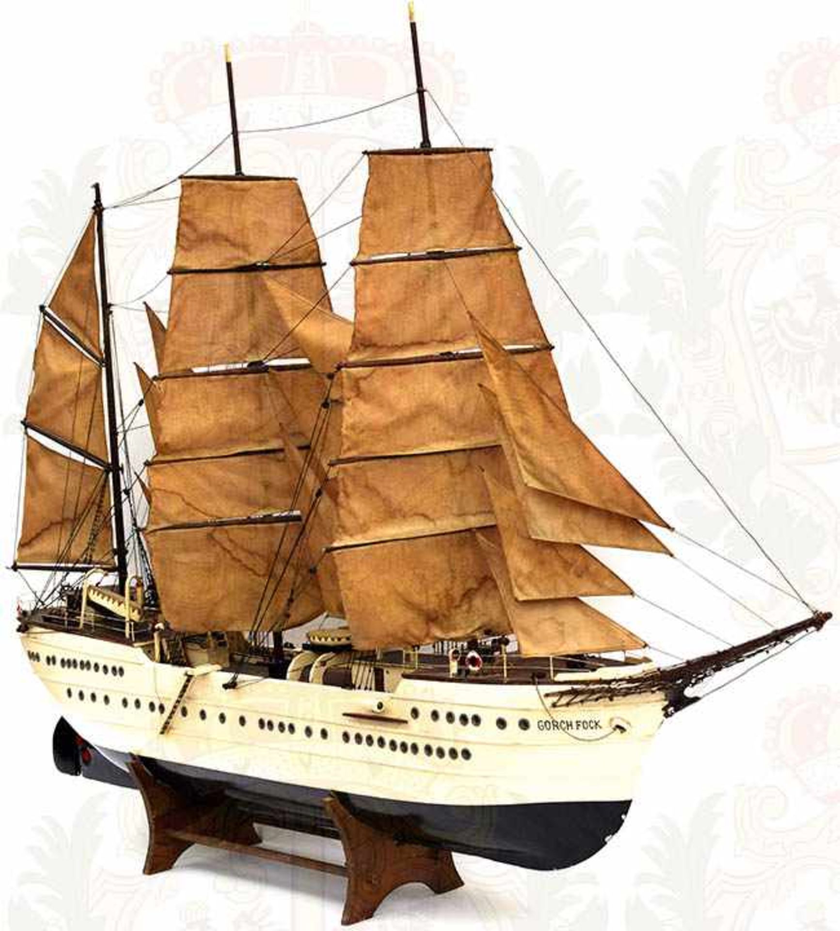 MODELL SEGELSCHULSCHIFF GORCH FOCK II, detaillierte Fertigung um 1960, Rumpf aus Holz, weiß/ - Bild 16 aus 16