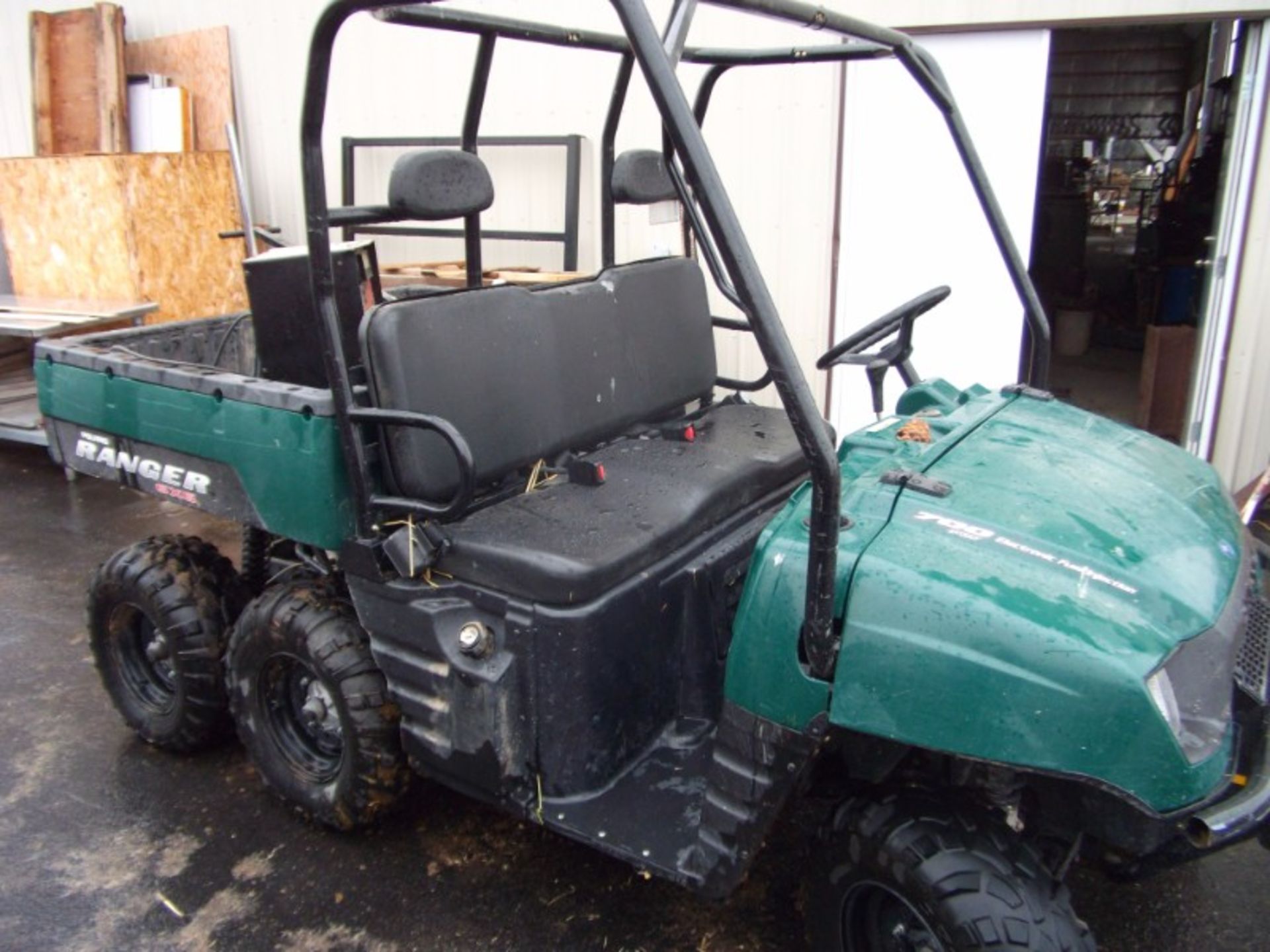 2006 Polaris UTV 6X6 700 twin engine