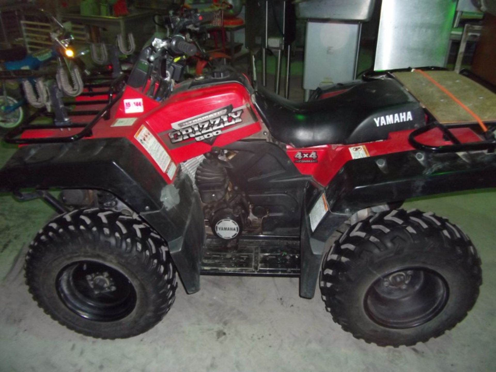 2000 Yamaha Grizzly 600 4x4 4 wheeler ex cond. 842 miles