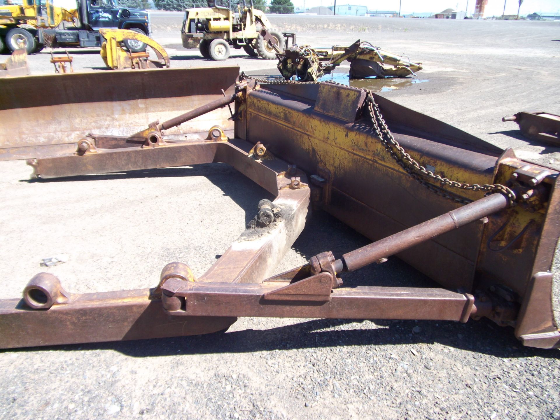 Caterpillar D6C C frame w/angle Dozer