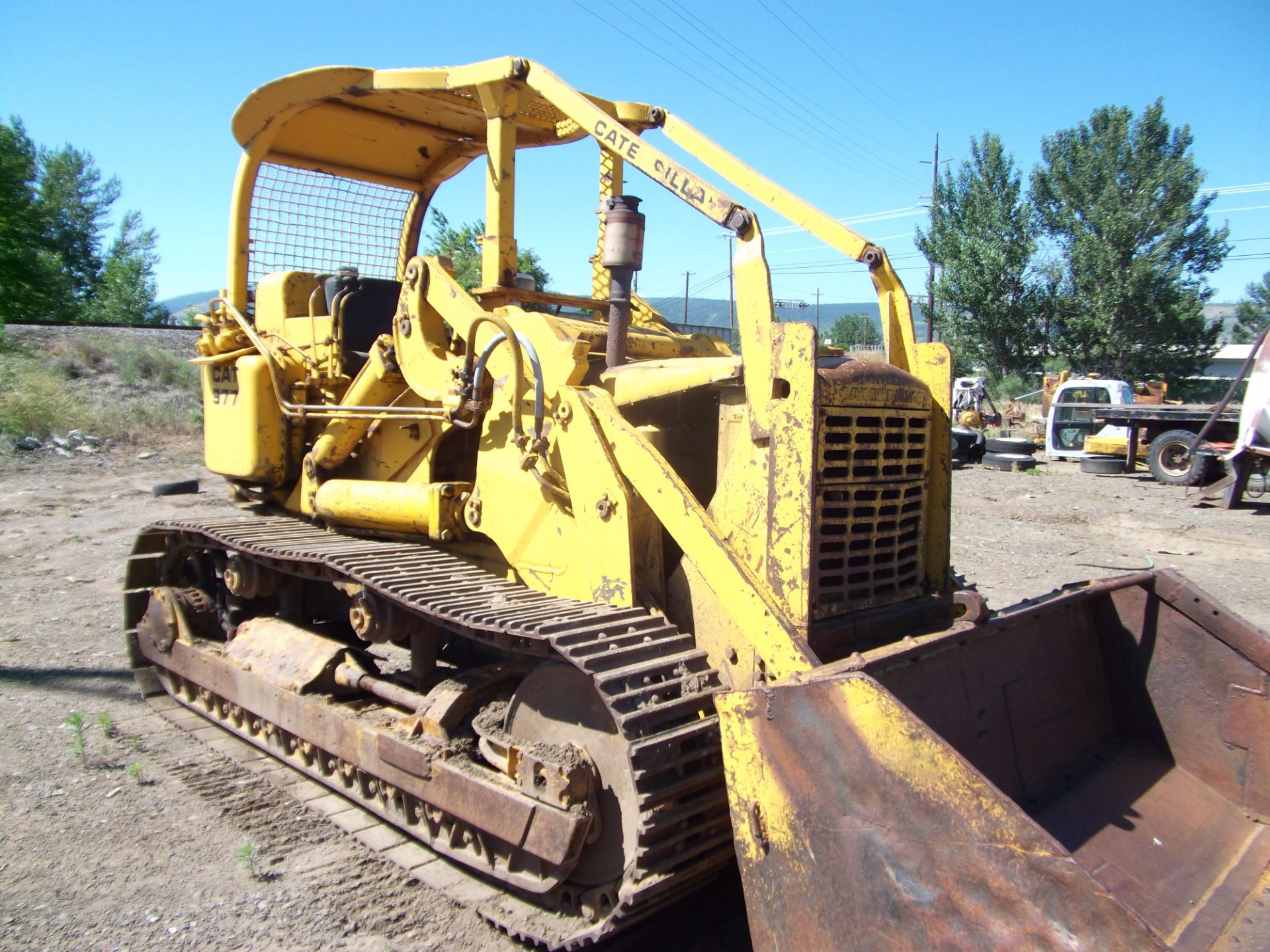 Caterpillar 977 Track Loader