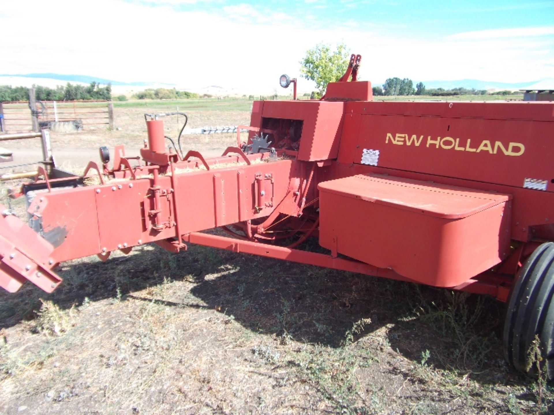 NH 580 PTO baler ser# 947999 - Image 2 of 6