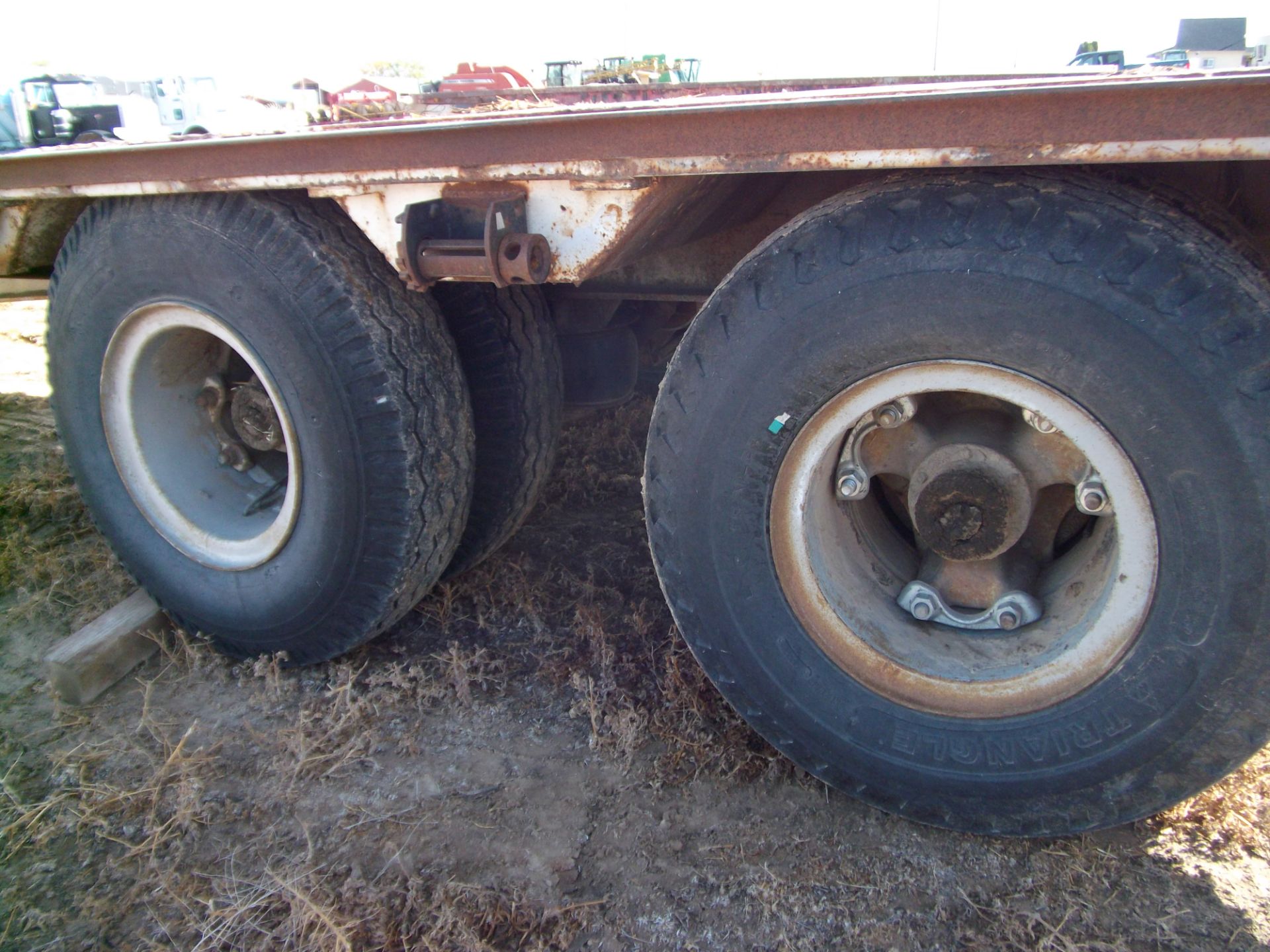 1979 Fontaine 42’ drop deck semi-trailer w/ steel deck - Image 2 of 5