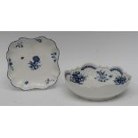 A Worcester Gillieflower pattern shaped square plates, printed in underglaze blue,