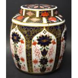 A Royal Crown Derby 1128 pattern Imari ginger jar and cover, 17cm high, printed mark,
