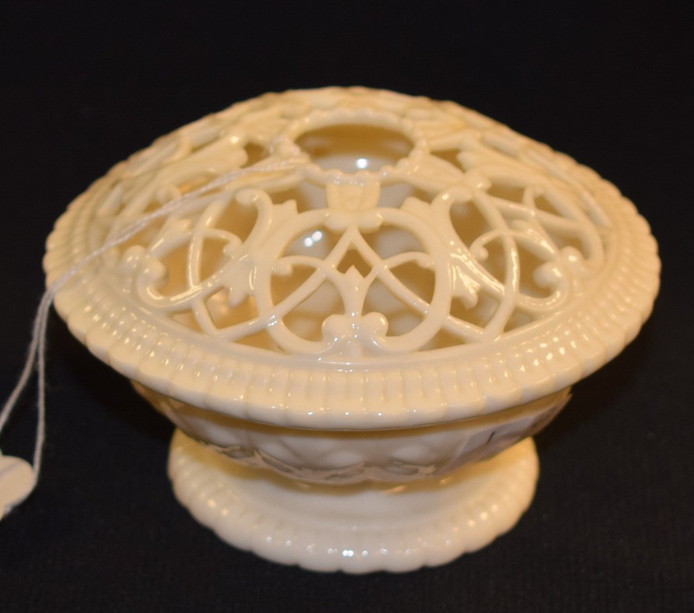 A Grangers Worcester ivory pot pourri,