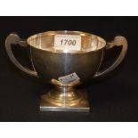 A George V silver twin handled bowl, square foot, Birmingham 1920, 10.