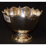 An Edwardian silver fluted pedestal bowl, shaped edge, Mappin and Webb, London 1904, 12.