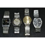 Watches - a vintage Seiko 5 automatic wristwatch, 7009-5431L-R, canted stainless steel case,