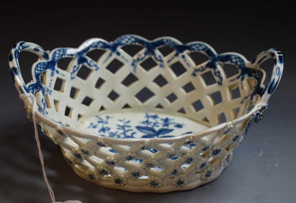 A Worcester Pine-cone pattern shaped oval basket,