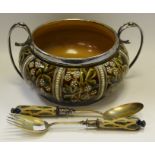 A Doulton stoneware salad bowl and servers,