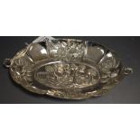 A Continental silver coloured metal shaped oval bon bon dish,