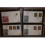 ** Stamp /stamps A maroon Collecta album with quality GB Machin covers (definitives LV and