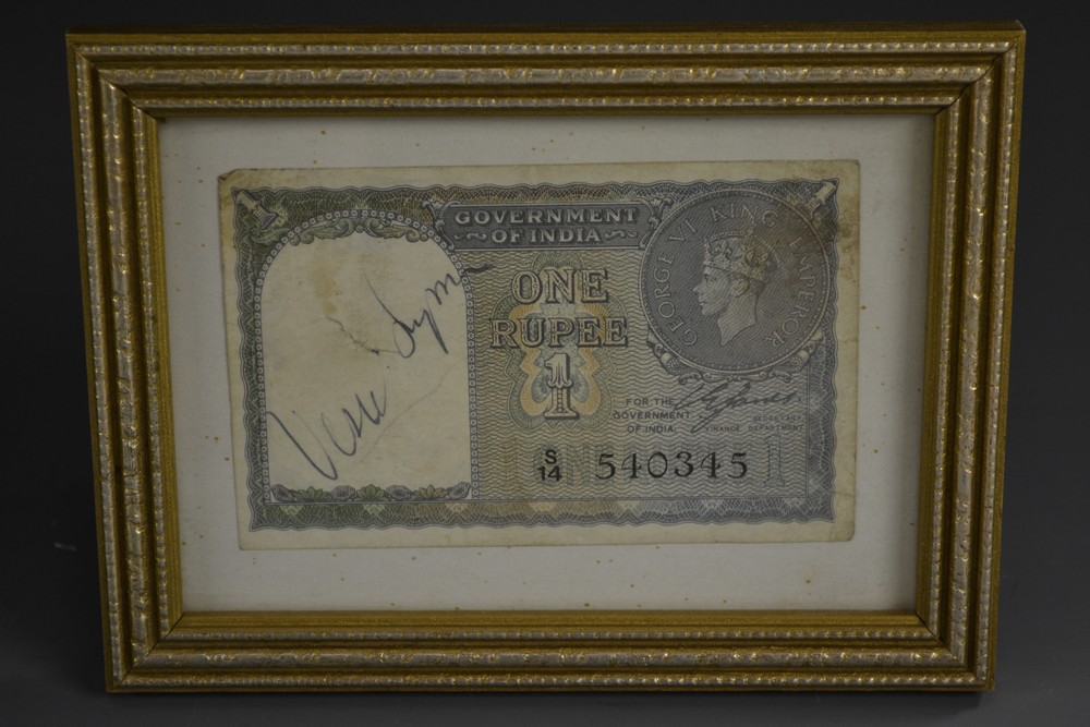 Dam Vera Lynn, CH, DBE, OStJ - an autographed WW2 period Government of India one rupee banknote,