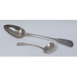 A set of six Fiddle pattern serving spoon Thomas Wallis (II) & Jonathan Hayne,