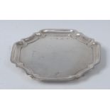 A George II silver shaped quatrefoil waiter, plain field, moulded border, bracket feet, 15.