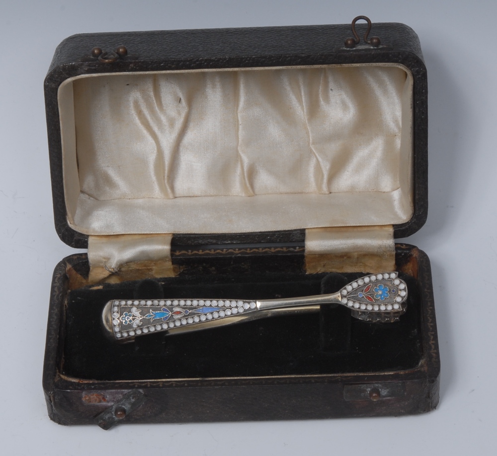 A pair of late 19th/early 20th century Russian silver and cloisonne enamel sugar bows,