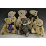 Steiff Teddy Bears - a Royal Diamond Wedding limited edition bear, 159, white ear tag, No 662690,
