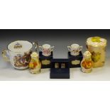 Ceramics - a Royal Crown Derby miniature loving cup, HRH Prince William , 1982; another; Thimbles,