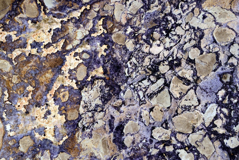A ball-eye blue conglomerate marble coffee table, comprising Derbyshire limestone, - Image 11 of 11