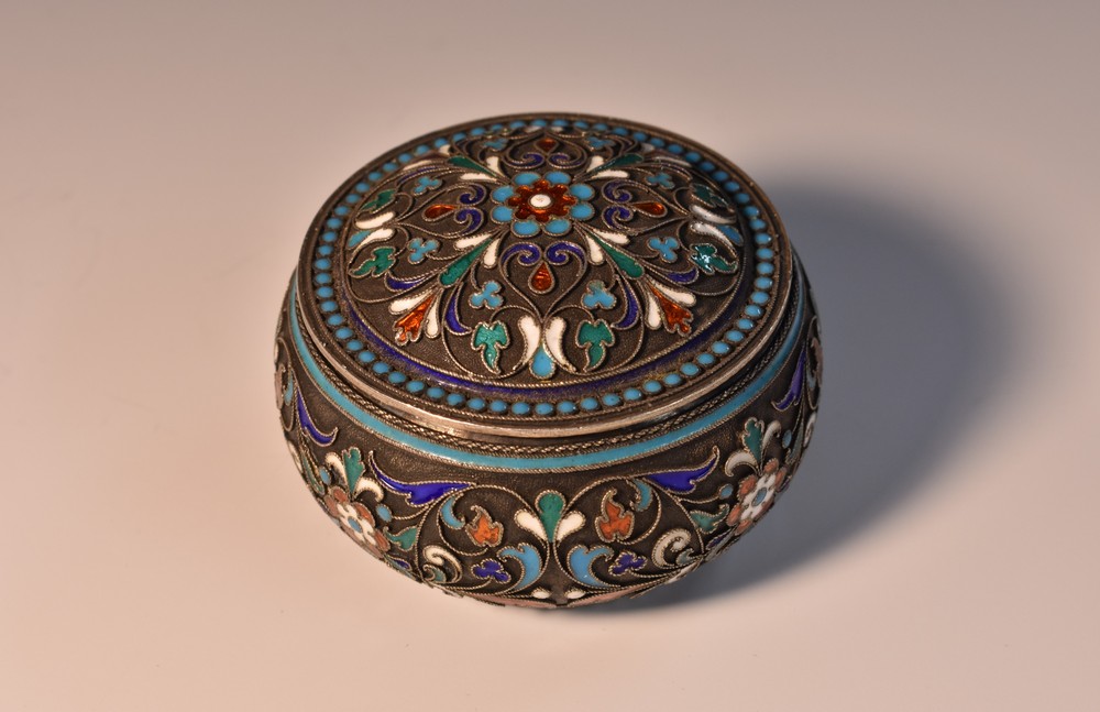 A Russian silver and cloisonne enamel circular box and cover,