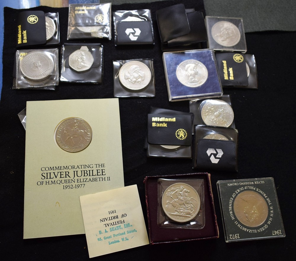 Coins: collection of UK post-war base metal unc.