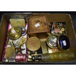 Boxes and Objects - ladies compacts, cigarette cases, costume jewellery,