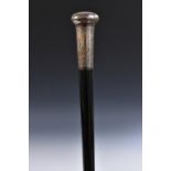 A George V silver mounted gentleman's walking cane,