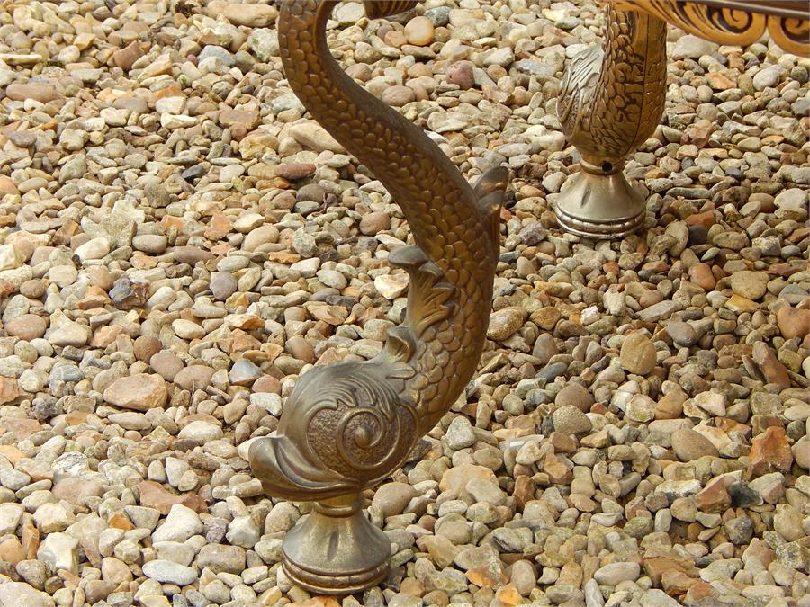 Onyx and brass coffee table on brass stylised fish supports. ~ - Image 2 of 3