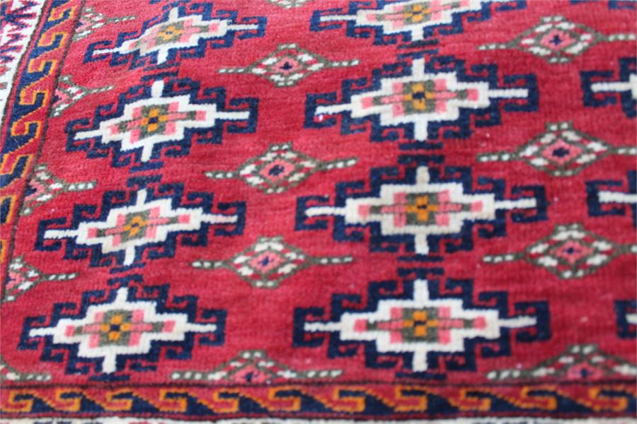 A pair of fine quality Mid 19th century turkoman yamut, very fine weave torbas;in rich red and - Image 13 of 14