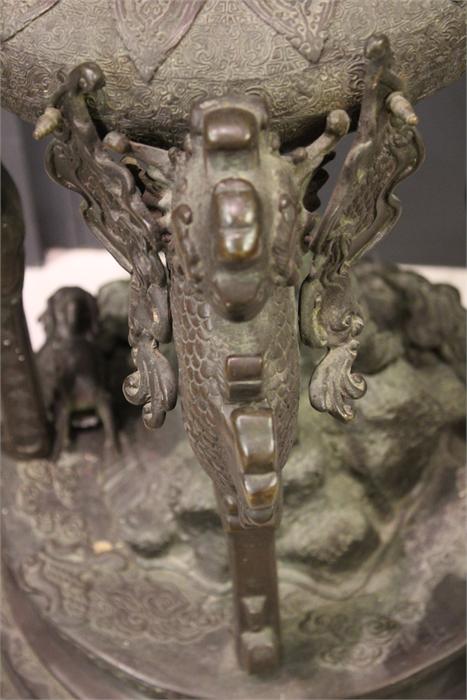 A Large floor standing Bronze Chinese / oriental temple Censer / Incense burner and cover. dragon, - Image 5 of 78