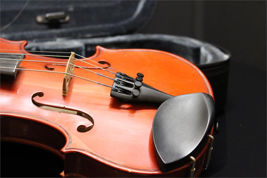Quarter Violin in case with bow. - Image 3 of 5