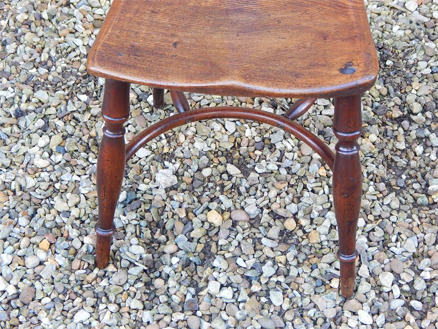 A matching set of four Lincolnshire windsor side chairs , circa 1815 , each signed " WILSON GRANTHAM - Image 30 of 38