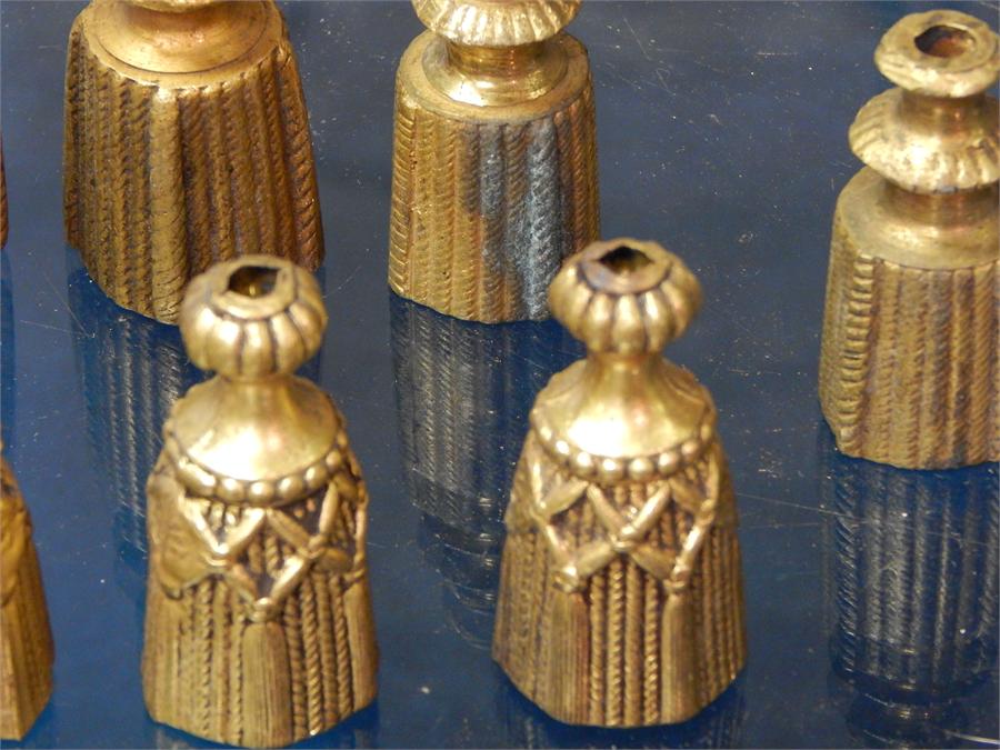 Ten gold painted alloy curtain pulls in the form of a bell. - Image 4 of 12