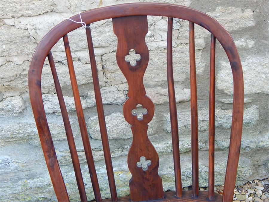 A matching set of four Lincolnshire windsor side chairs , circa 1815 , each signed " WILSON GRANTHAM - Image 14 of 38