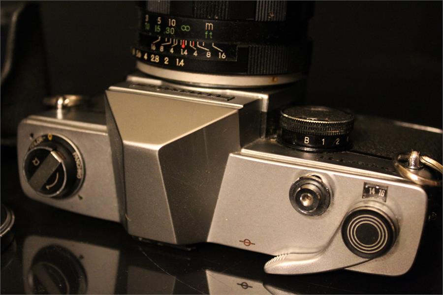 Vintage Prinzflex Super Ttl film camera no.703145 , with a super reflecta f1.4 55mm lens no. 702589 - Image 2 of 4