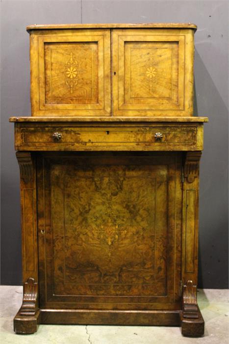 A Fine Burr Walnut Davenport Music cabinet - 19th Century.Inlaid with boxwood and ebony , a 3/4 gilt