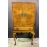 Cocktail Cabinet in Walnut - 20th century - Jeffery sons and co Northampton